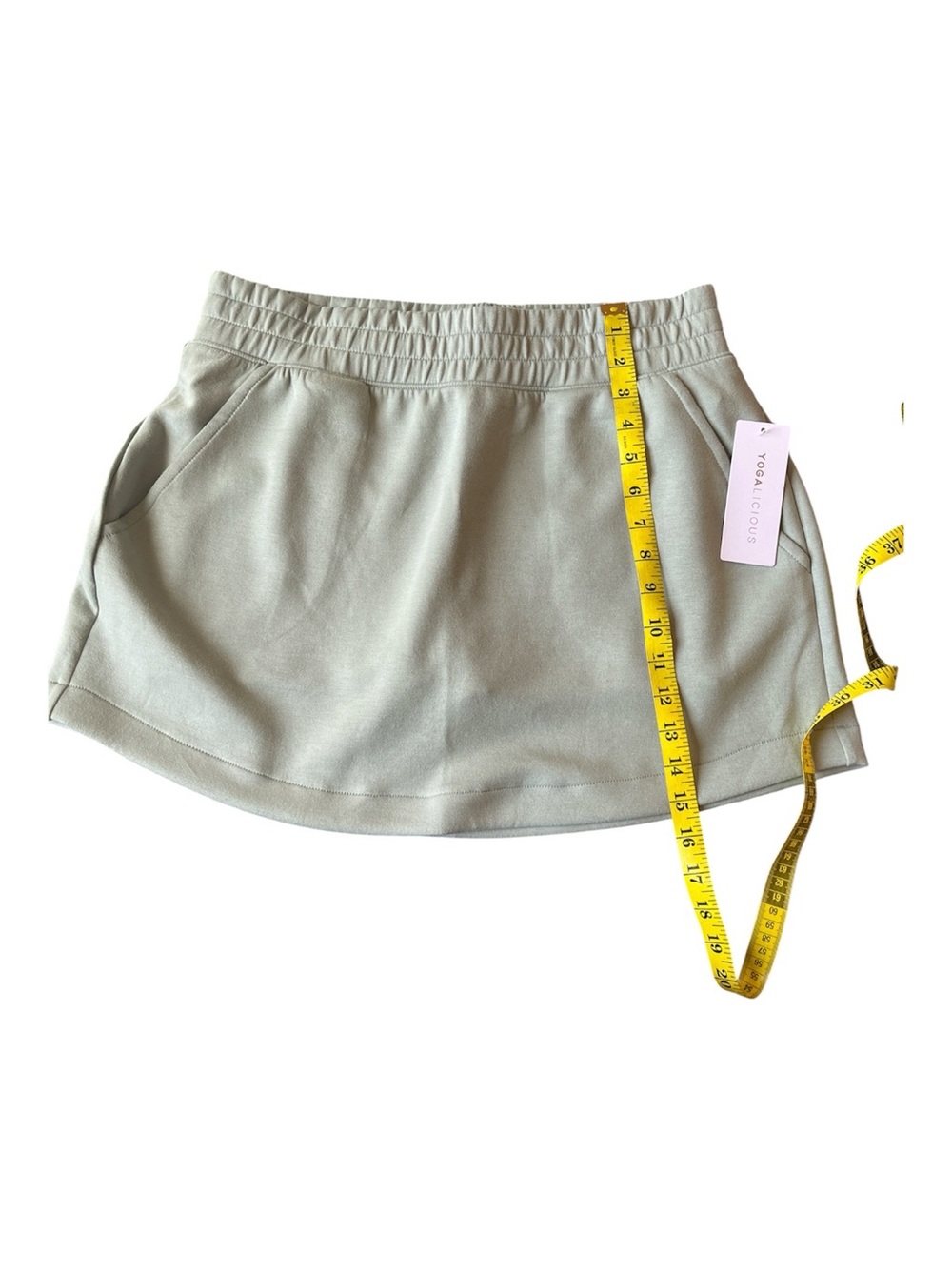 NWT Yogalicious Zuri Scuba Miniskort Skort L Green Milieu - Picture 6 of 6